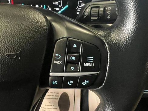 Used 2020 Ford Escape SE FWD image 17