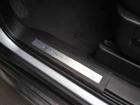 Used 2024 Chevrolet Suburban High Country w/ Max Trailering Package image 40