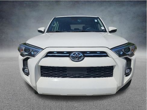 Used 2023 Toyota 4Runner SR5 Premium w/ Moonroof Package RWD image 4