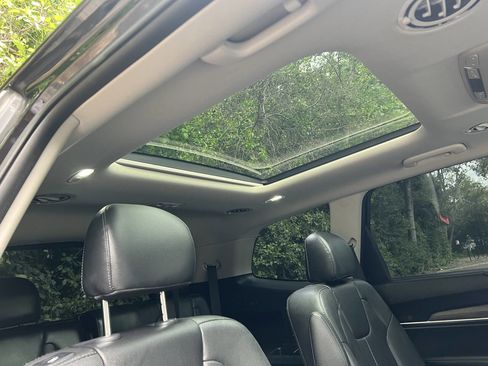Used 2020 Kia Telluride SX FWD image 28