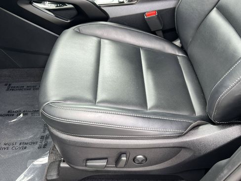 Used 2025 Kia Telluride S AWD/4WD image 29