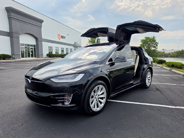 Used 2020 Tesla Model X Long Range AWD/4WD image 18