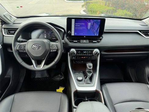 Certified 2025 Toyota RAV4 Limited image 9