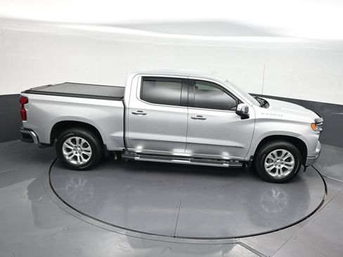 Used 2022 Chevrolet Silverado 1500 LTZ RWD image 24