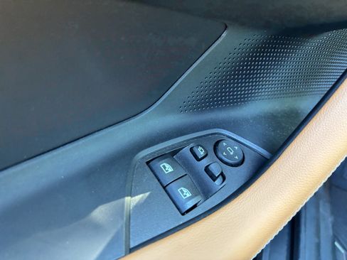 Used 2025 BMW 230i xDrive Coupe w/ Premium Package AWD/4WD image 15