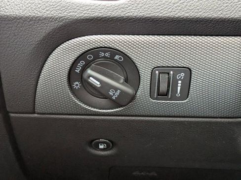 Used 2020 Dodge Durango R/T w/ Technology Group image 30