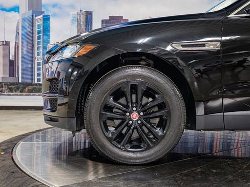 Used 2019 Jaguar F-PACE Premium AWD/4WD image 7