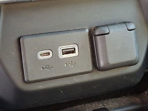 Used 2020 GMC Sierra 1500 SLT w/ SLT Premium Package image 29