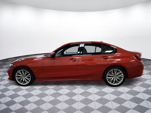 Used 2023 BMW 330i Sedan w/ Premium Package image 2