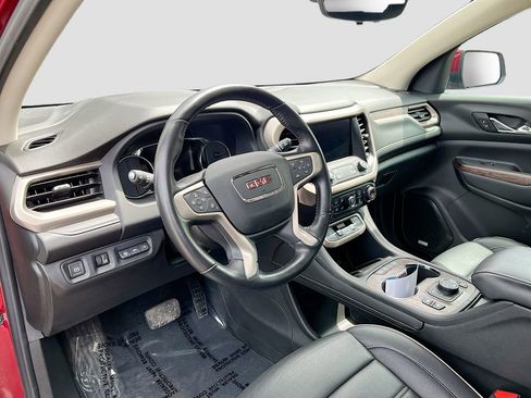 Used 2020 GMC Acadia Denali w/ Denali Ultimate Package AWD/4WD image 9