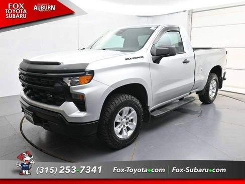 Used 2022 Chevrolet Silverado 1500 W/T w/ WT Value Package AWD/4WD image 2