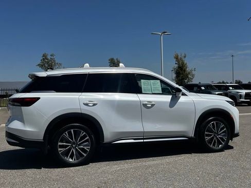 Certified 2026 INFINITI QX60 Luxe w/ Cargo Package FWD image 6