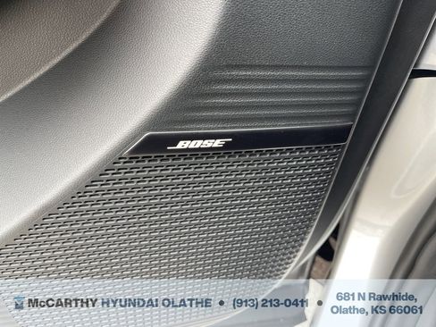 Used 2025 Hyundai Santa Fe Calligraphy w/ Tow & Go Package image 11