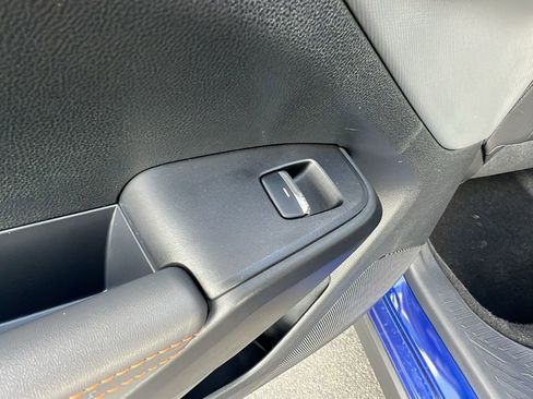 New 2025 Subaru Crosstrek 2.5i Limited image 15