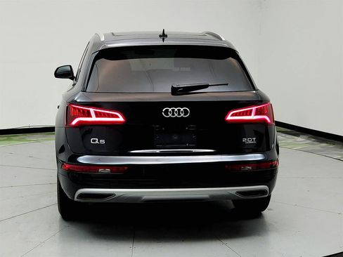 Used 2018 Audi Q5 2.0T Premium image 6