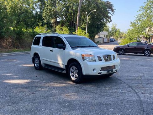 Used 2013 Nissan Armada SV AWD/4WD image 3