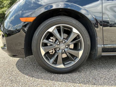 Used 2024 Honda Odyssey Elite image 6