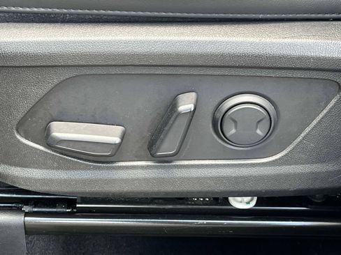 Used 2022 Kia Sorento S FWD image 30