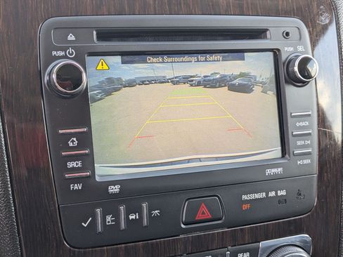 Used 2016 Chevrolet Traverse LT AWD/4WD image 22