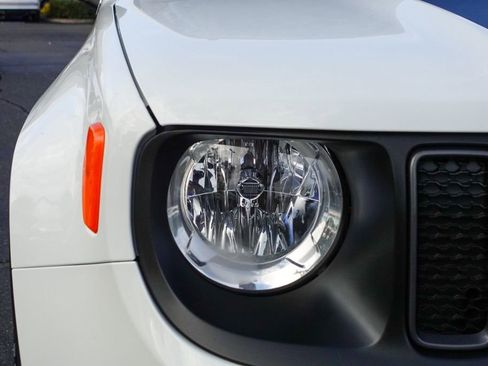 Used 2023 Jeep Renegade Trailhawk image 5