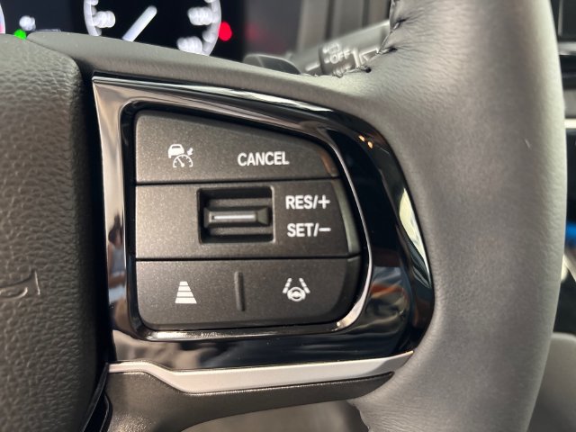 Certified 2026 Honda Odyssey Touring image 9