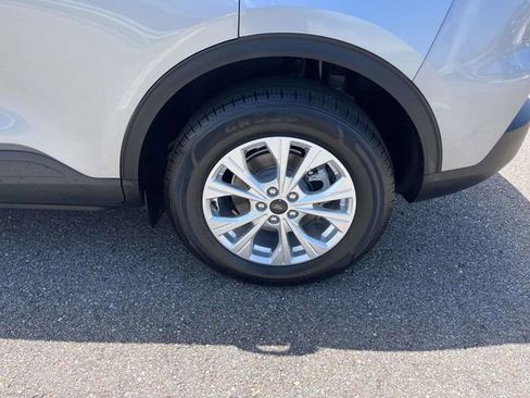 Certified 2024 Ford Escape Active AWD/4WD image 6