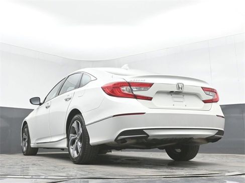 Used 2018 Honda Accord EX image 43