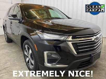 Used 2023 Chevrolet Traverse LT