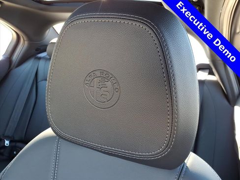 New 2025 Alfa Romeo Giulia w/ Driving Assist Package image 16