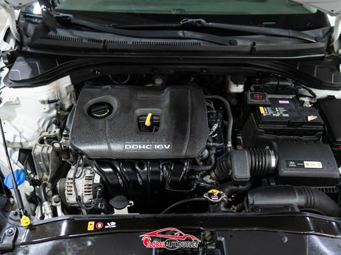 Used 2018 Hyundai Elantra SEL image 42