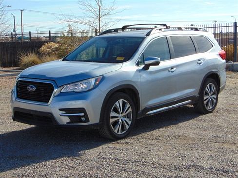 Used 2022 Subaru Ascent Touring image 8