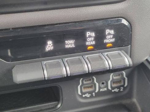 Used 2021 RAM 1500 Big Horn image 21