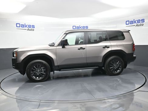 Used 2024 Toyota Land Cruiser 1958 image 4