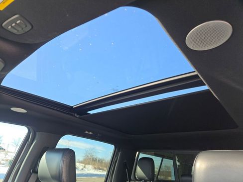 Used 2024 Ford F150 Platinum w/ Equipment Group 702A High image 30