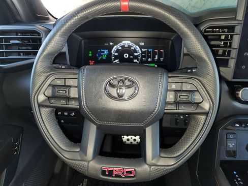 Used 2025 Toyota Sequoia TRD Pro AWD/4WD image 26