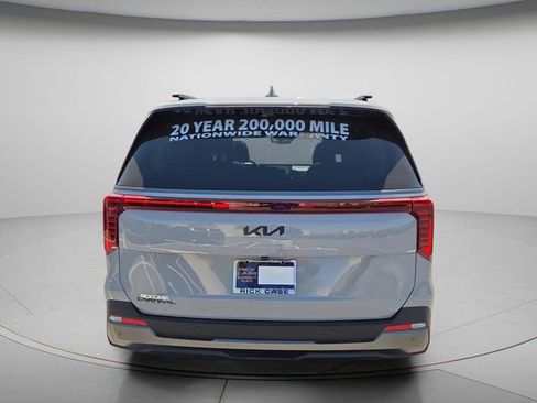 New 2026 Kia Carnival SX Prestige FWD image 4