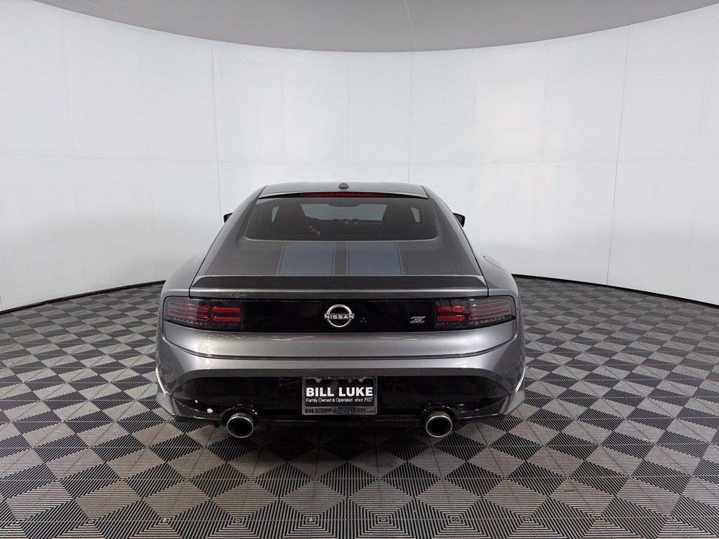 Used 2024 Nissan Z Performance w/ Floor Mat Package RWD image 8