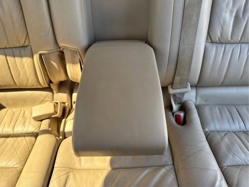 Used 2000 Toyota Land Cruiser image 15