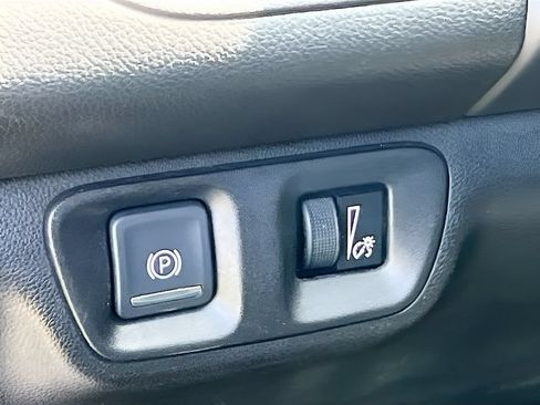 Used 2020 GMC Acadia Denali FWD image 10