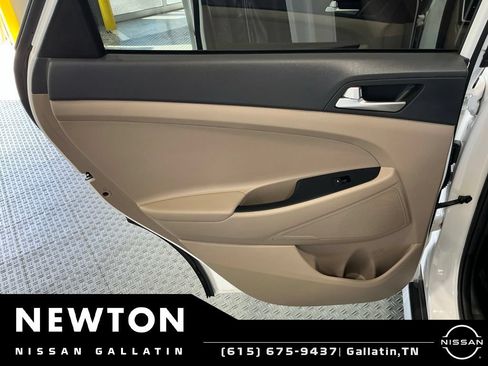 Used 2020 Hyundai Tucson SEL FWD image 38