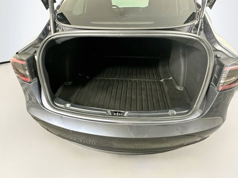 Used 2021 Tesla Model 3 Long Range AWD/4WD image 28