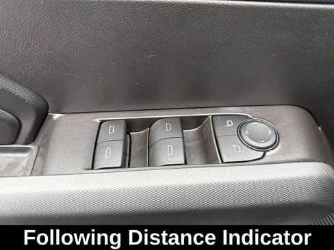 Used 2025 Chevrolet Colorado W/T image 14