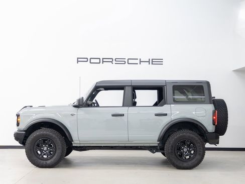 Used 2022 Ford Bronco Wildtrak image 2