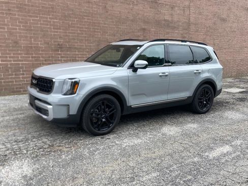 Used 2023 Kia Telluride SX X-Line AWD/4WD image 1
