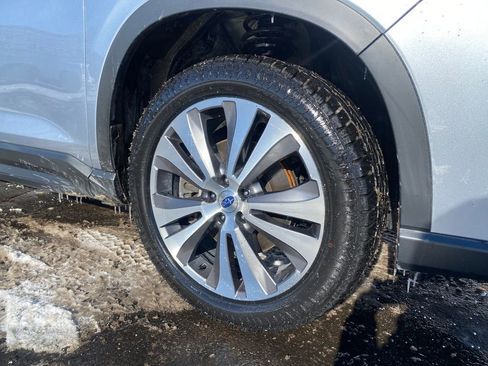 Used 2019 Subaru Ascent Premium image 30