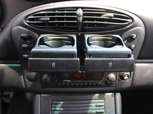 Used 2001 Porsche Boxster RWD image 15