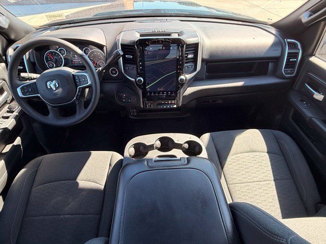 Certified 2025 RAM 2500 Big Horn AWD/4WD image 14