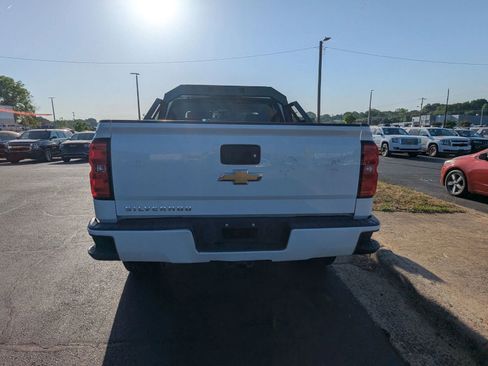 Used 2017 Chevrolet Silverado 1500 Custom w/ LPO, Street Package RWD image 6