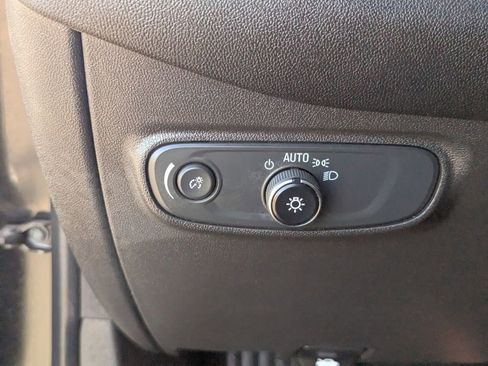 Used 2024 Chevrolet Equinox LT AWD/4WD image 26