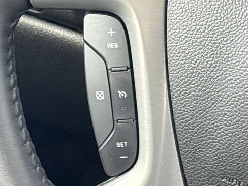 Used 2011 Chevrolet Tahoe LS image 19